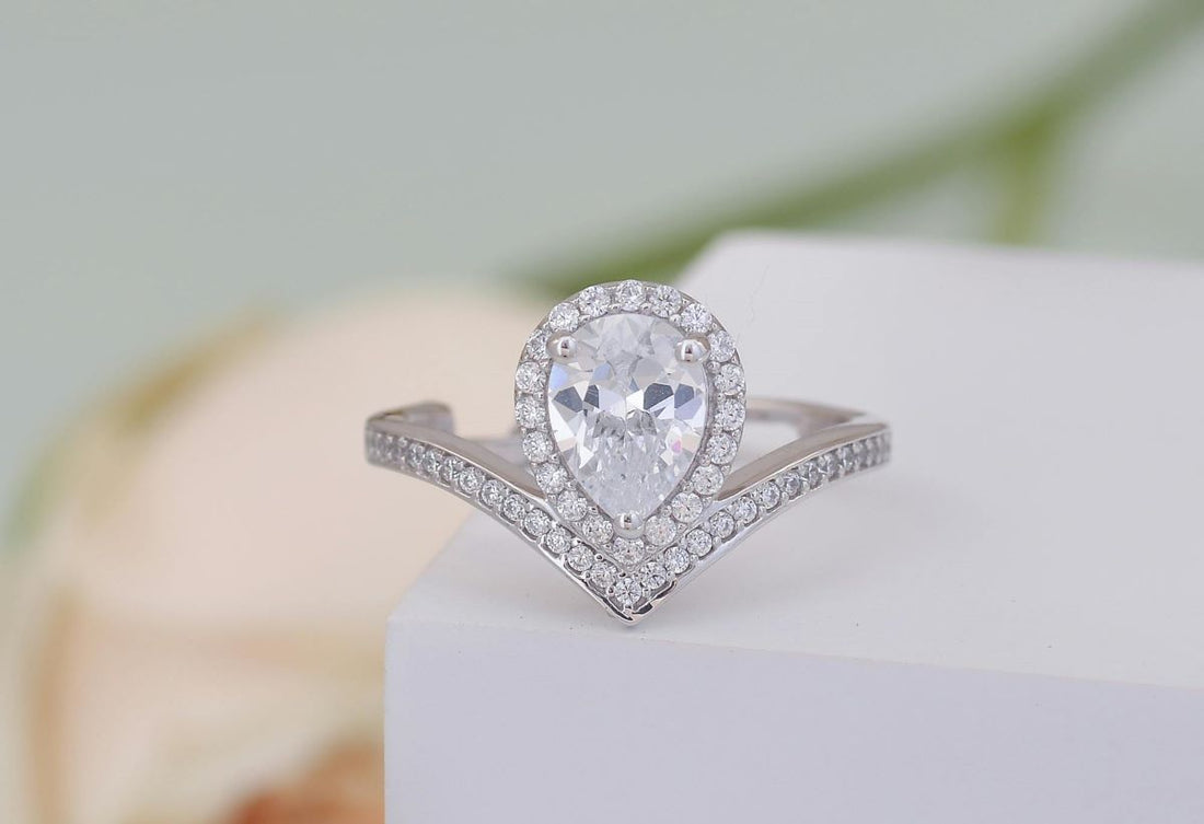 Moissanite Halo engagement ring