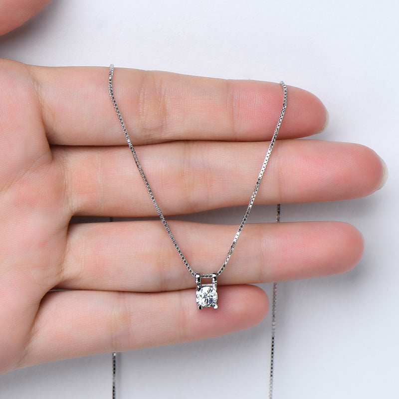 Round Cut Moissanite Diamond Pendant Necklace