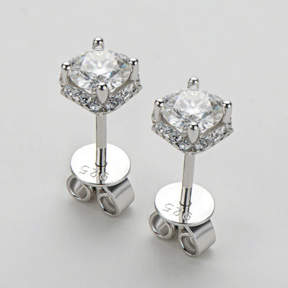 Classic Round Cut Moissanite Diamond Stud Earrings