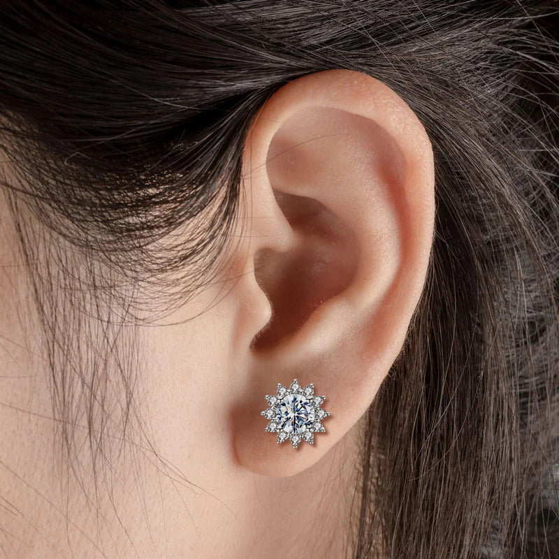  Snowflake Moissanite Stud Earrings