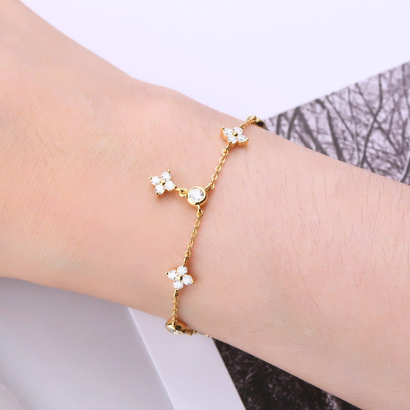 Classic Four-Leaf Clover Moissanite Bracelet