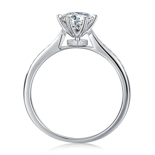 Round Cut Moissanite Ring