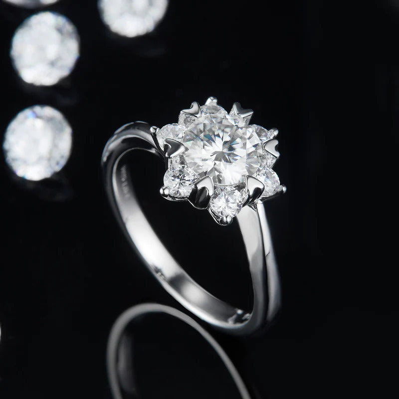 Snowflake Round Cut Moissanite Ring