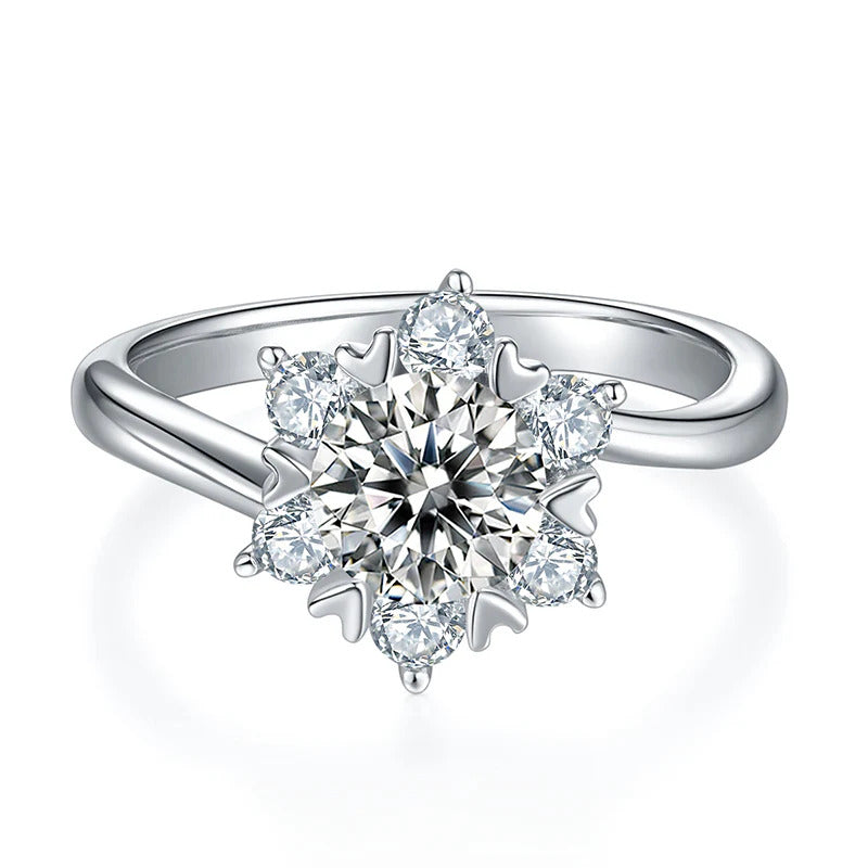 Snowflake Round Cut Moissanite Ring