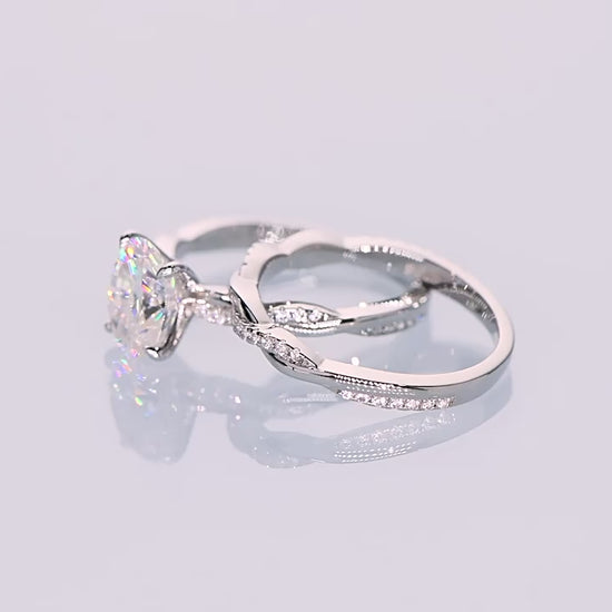 Oval Moissanite Diamond Wedding Set